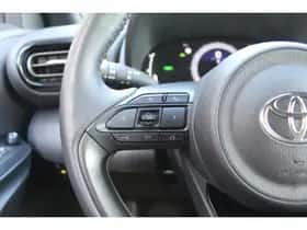 Toyota Yaris (2025) thumbnail 10