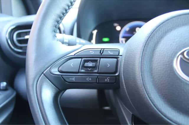Toyota Yaris (2025) thumbnail 11