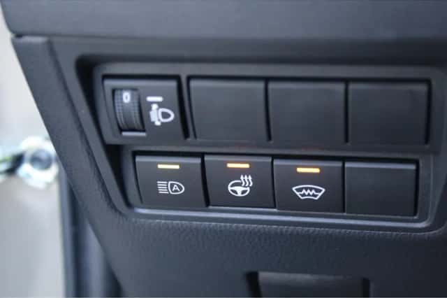 Toyota Yaris (2025) thumbnail 5