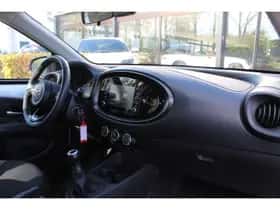 Toyota Aygo (2023) thumbnail 4