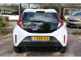 Toyota Aygo (2023) thumbnail 9