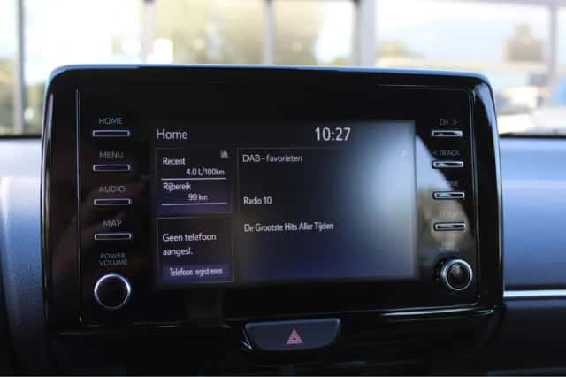 Toyota Yaris (2022) thumbnail 22