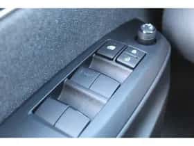 Toyota Yaris (2022) thumbnail 26