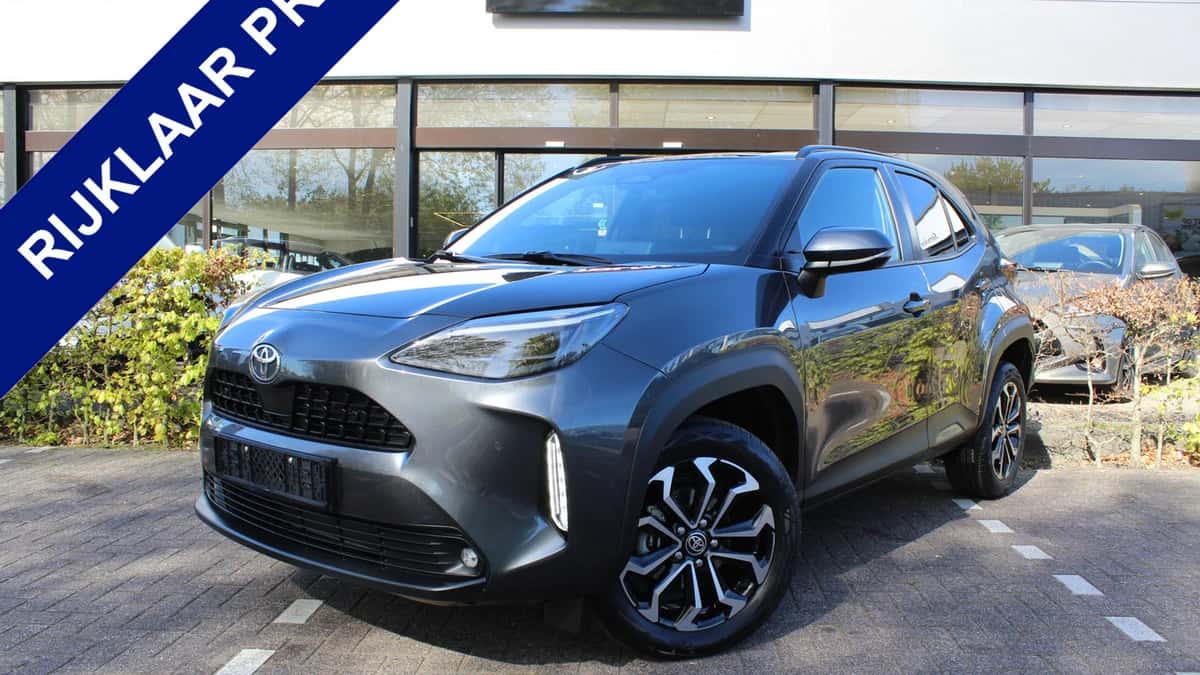 Toyota Yaris (2025) — foto 1