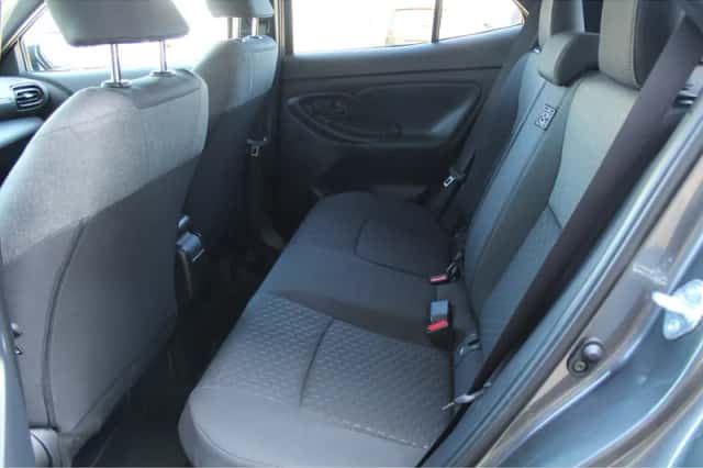 Toyota Yaris (2025) thumbnail 11