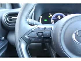 Toyota Yaris (2025) thumbnail 13