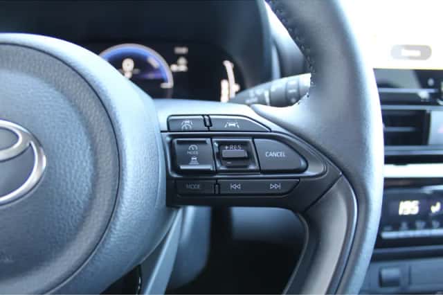 Toyota Yaris (2025) thumbnail 14