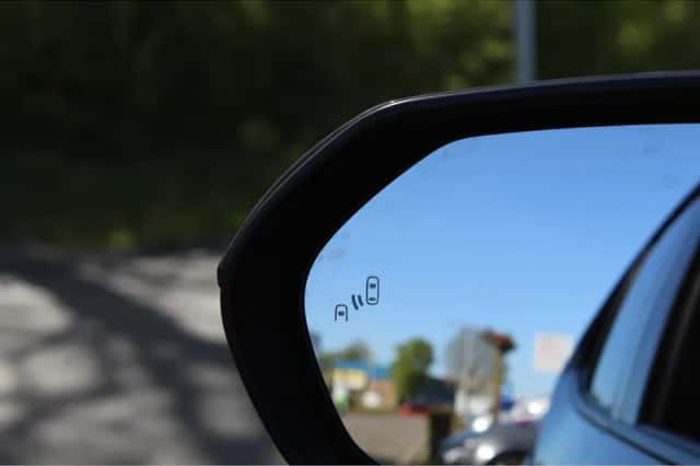 Toyota Yaris (2025) thumbnail 5