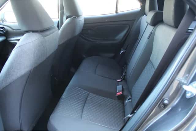 Toyota Yaris (2025) thumbnail 9