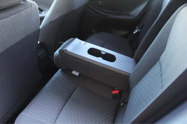 Toyota Yaris (2025) thumbnail 10