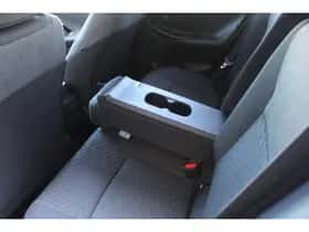 Toyota Yaris (2025) thumbnail 10