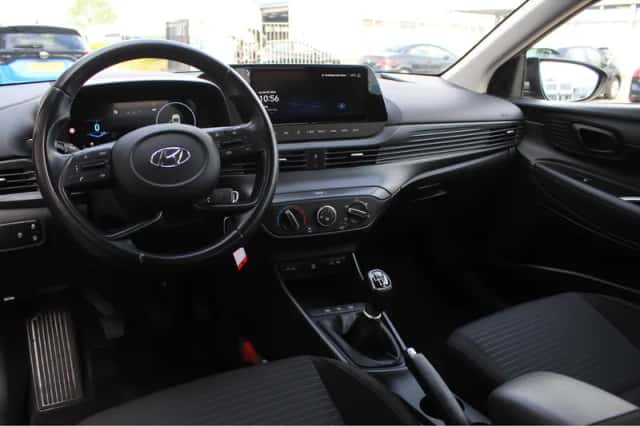 Hyundai i20 (2022) thumbnail 2