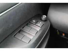 Toyota Yaris (2023) thumbnail 19