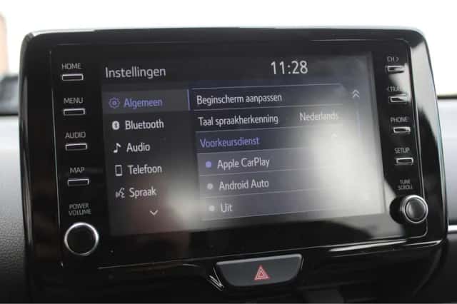 Toyota Yaris (2023) thumbnail 4
