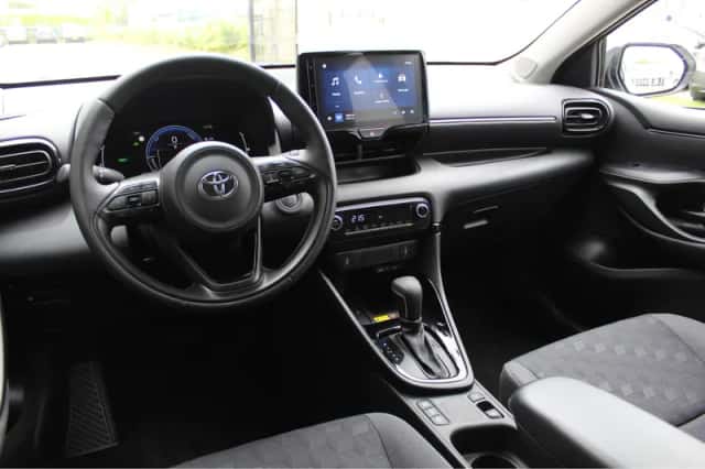 Toyota Yaris (2026) thumbnail 2