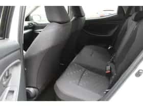 Toyota Yaris (2026) thumbnail 15