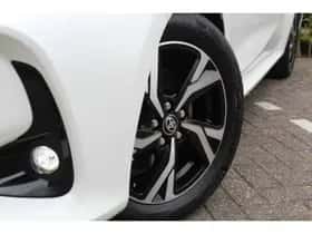 Toyota Yaris (2026) thumbnail 5