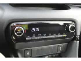 Toyota Yaris (2025) thumbnail 18