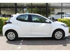 Toyota Yaris (2025) thumbnail 7