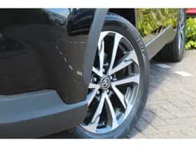 Toyota Corolla (2023) thumbnail 4