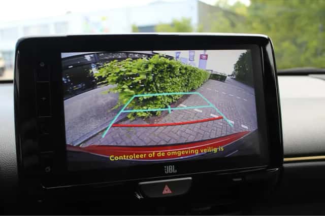 Toyota Yaris (2023) thumbnail 14