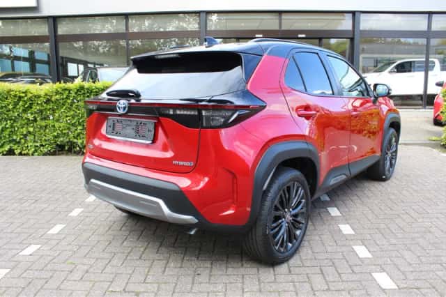 Toyota Yaris (2023) thumbnail 17