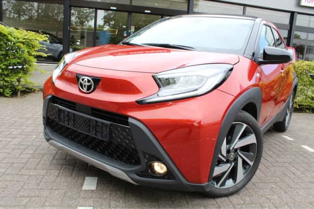Toyota Aygo (2022) thumbnail 12