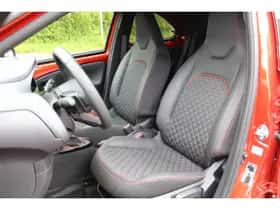 Toyota Aygo (2022) thumbnail 15