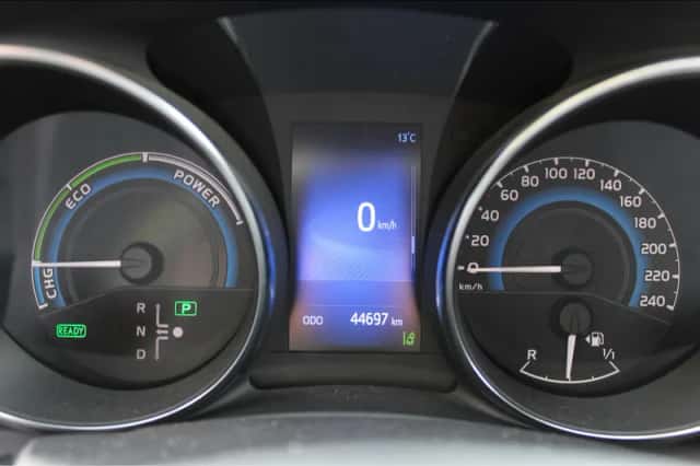 Toyota Auris (2018) thumbnail 16