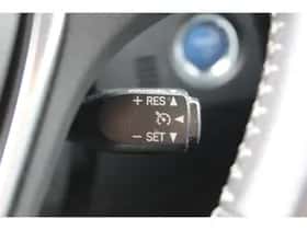 Toyota Auris (2018) thumbnail 25