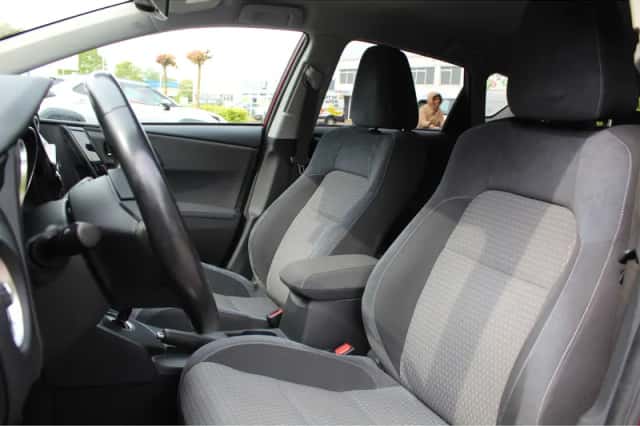 Toyota Auris (2018) thumbnail 8