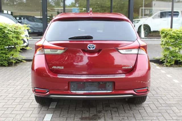Toyota Auris (2018) thumbnail 9