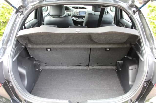 Toyota Yaris (2018) thumbnail 10