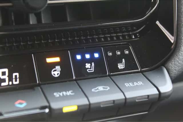 Toyota Land (2024) thumbnail 4