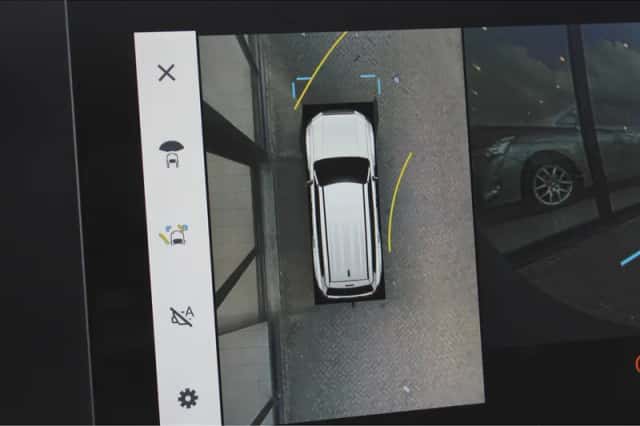 Toyota Land (2024) thumbnail 38