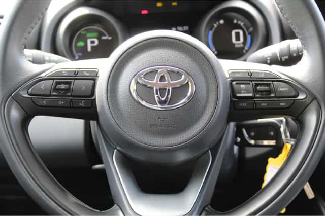 Toyota Yaris (2023) thumbnail 15
