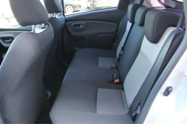 Toyota Yaris (2019) thumbnail 13