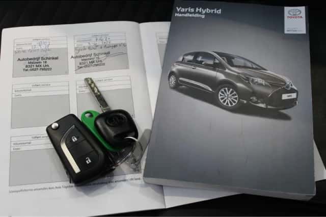 Toyota Yaris (2019) thumbnail 21