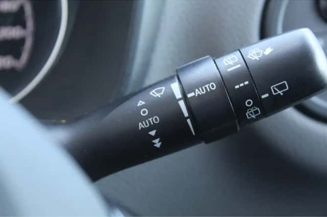 Toyota Yaris (2019) thumbnail 10