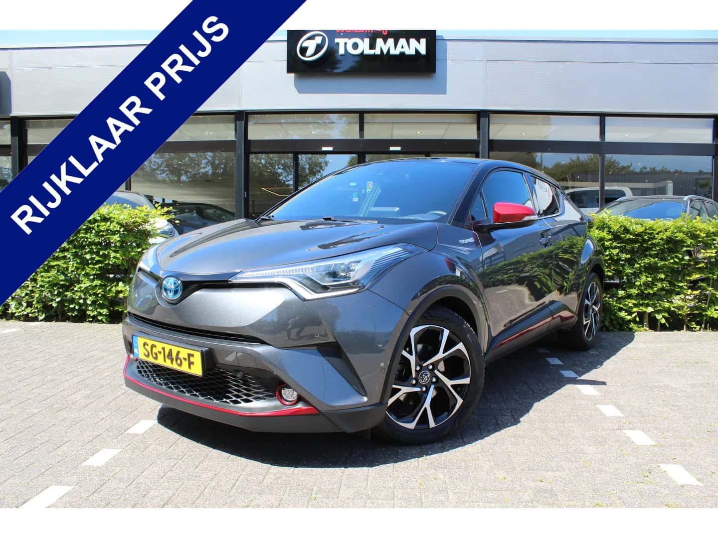 Toyota C-HR (2017) — foto 1