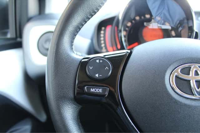Toyota Aygo (2021) thumbnail 19