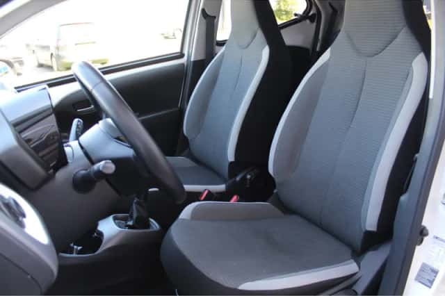 Toyota Aygo (2021) thumbnail 7