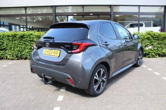 Toyota Yaris (2024) thumbnail 12