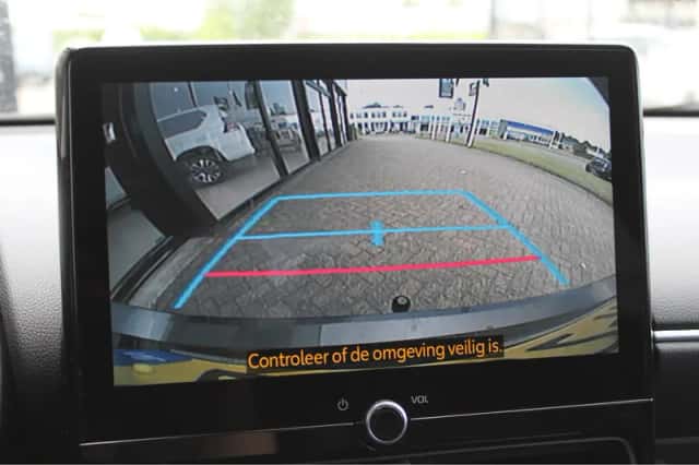 Toyota Yaris (2024) thumbnail 13