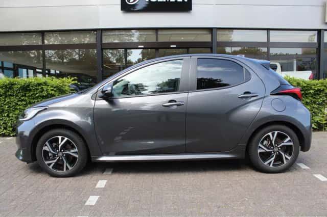 Toyota Yaris (2024) thumbnail 16