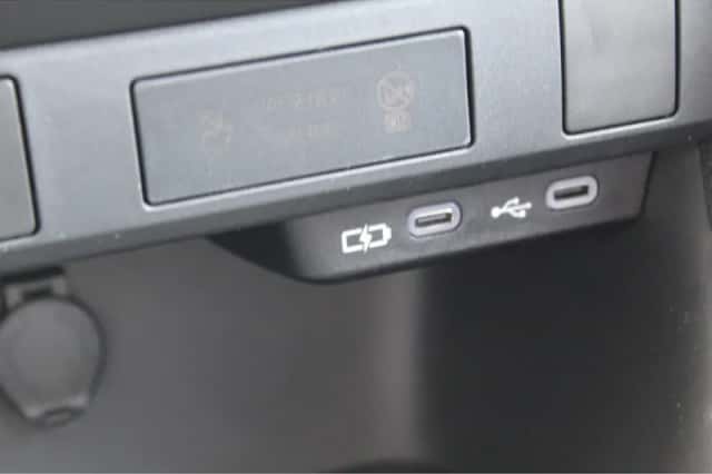 Toyota Yaris (2024) thumbnail 23
