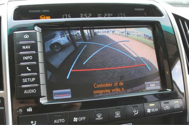 Toyota Land (2013) thumbnail 18