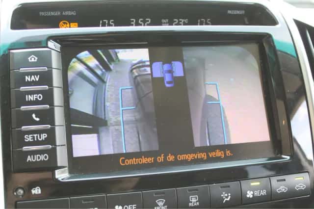 Toyota Land (2013) thumbnail 20