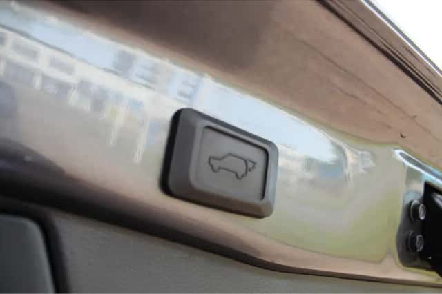 Toyota RAV4 (2022) thumbnail 15