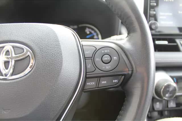 Toyota RAV4 (2022) thumbnail 27